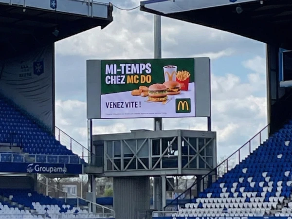 Publicité Bord Terrain Stade