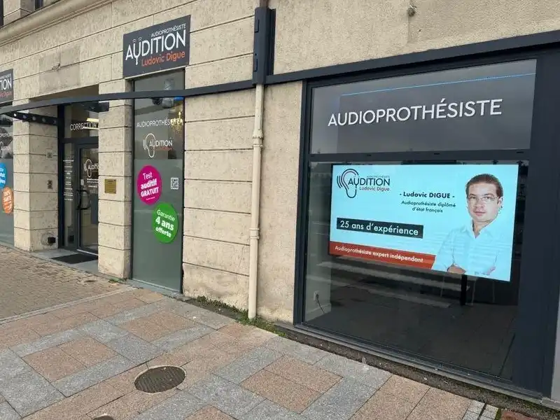 Ecran vitrine haute luminosité visible en plein soleil