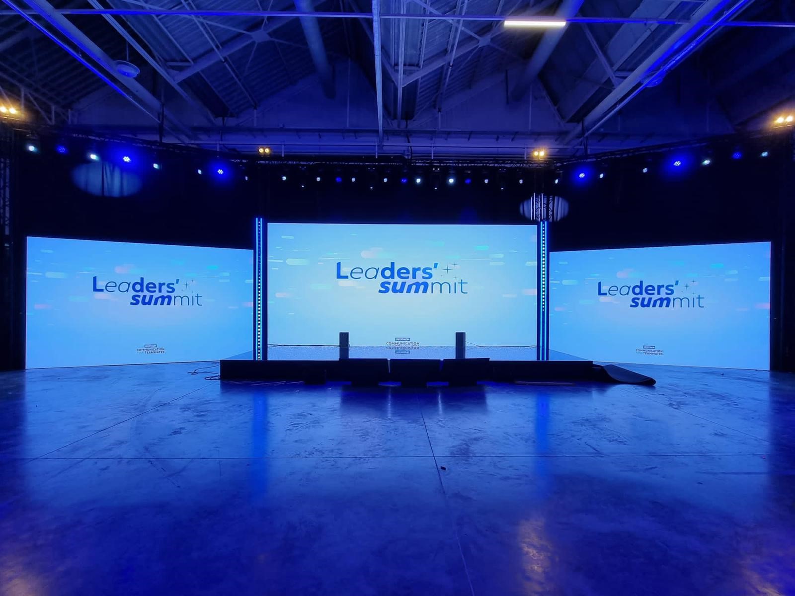 ecran geant decathlon event par visionairled